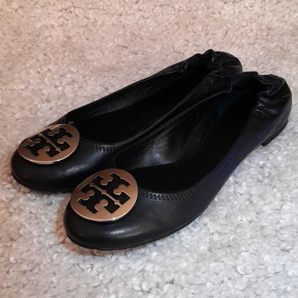 TORY BURCH CLASSIC REVA Leather Flats Size 9